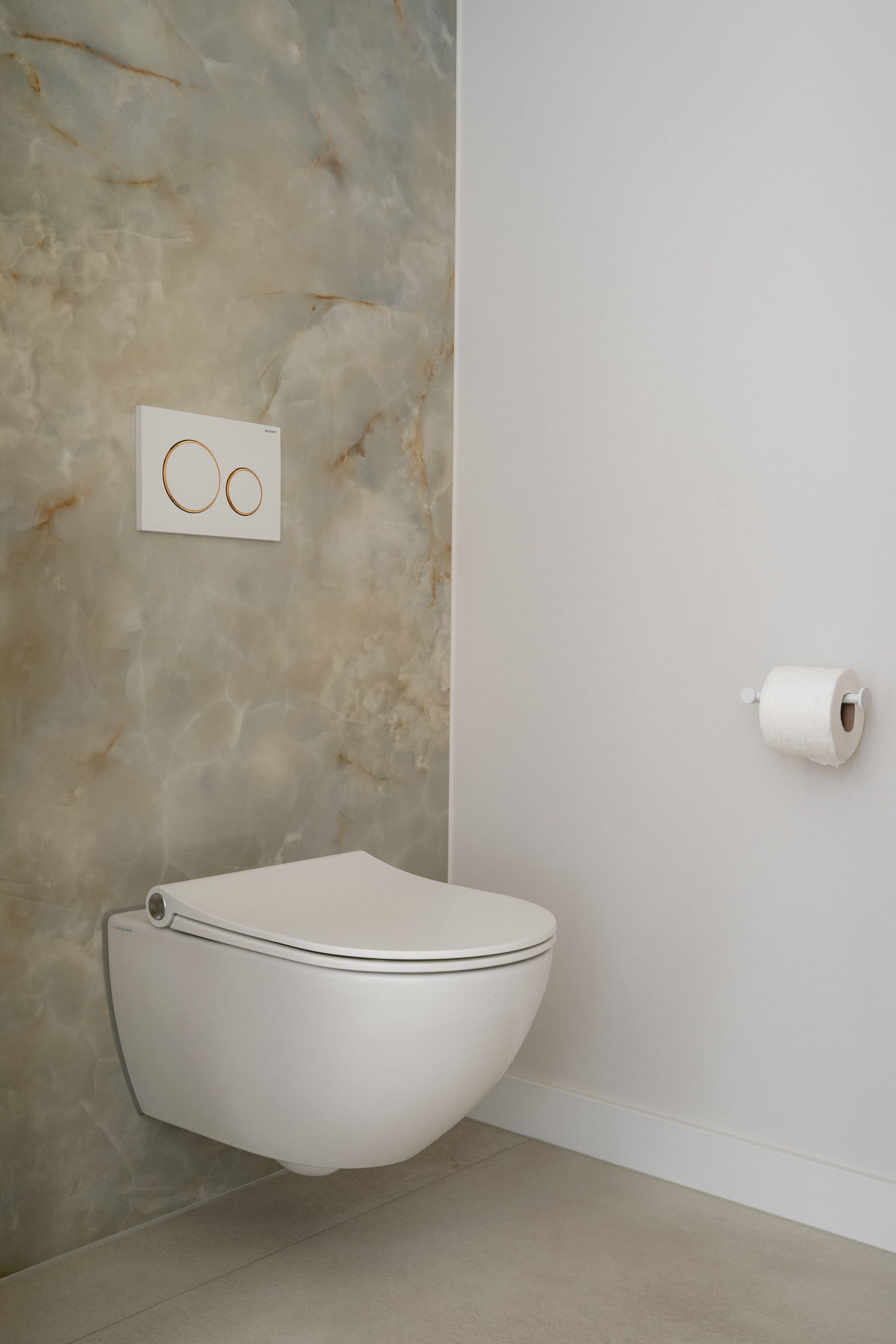 Foto: luxe japandi badkamer in leusden   eerste kamer badkamers   021