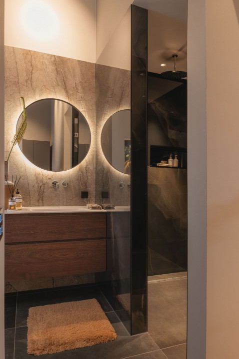 Foto : Moderne badkamer in Heesselt