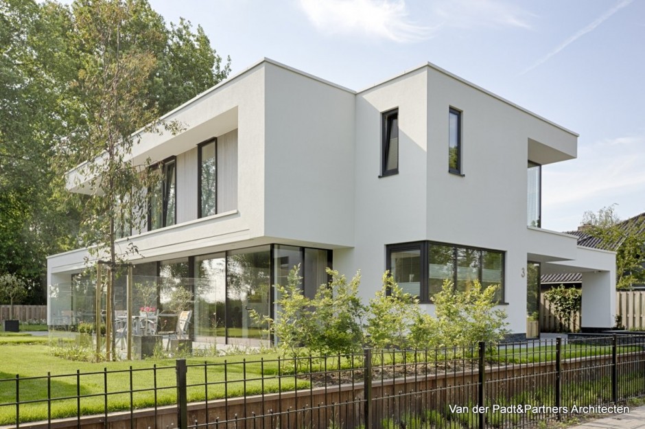 Foto: w3 Padt villa modern glas stuc architectuur 001