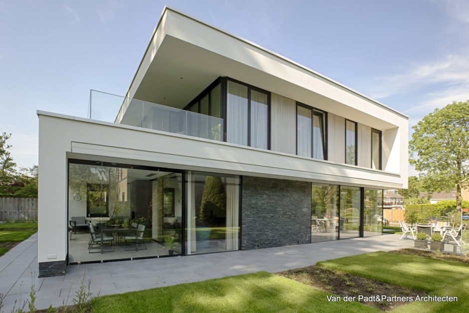 Foto: w3 Padt villa modern glas stuc architectuur 007