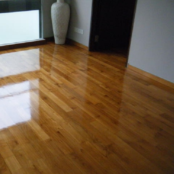 Foto: Bona Parketpolish Gloss Glans polish aanbrengen