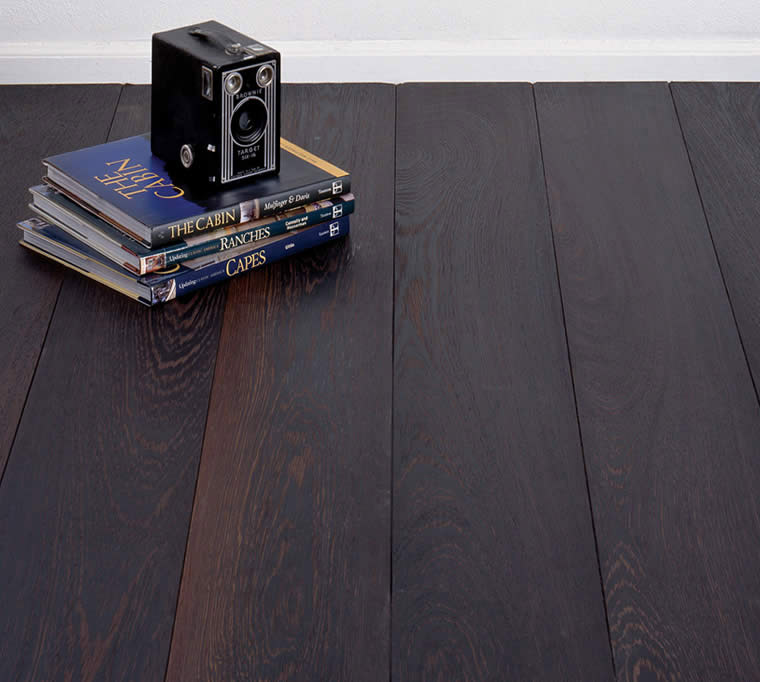 Foto: wenge massief houten vloer