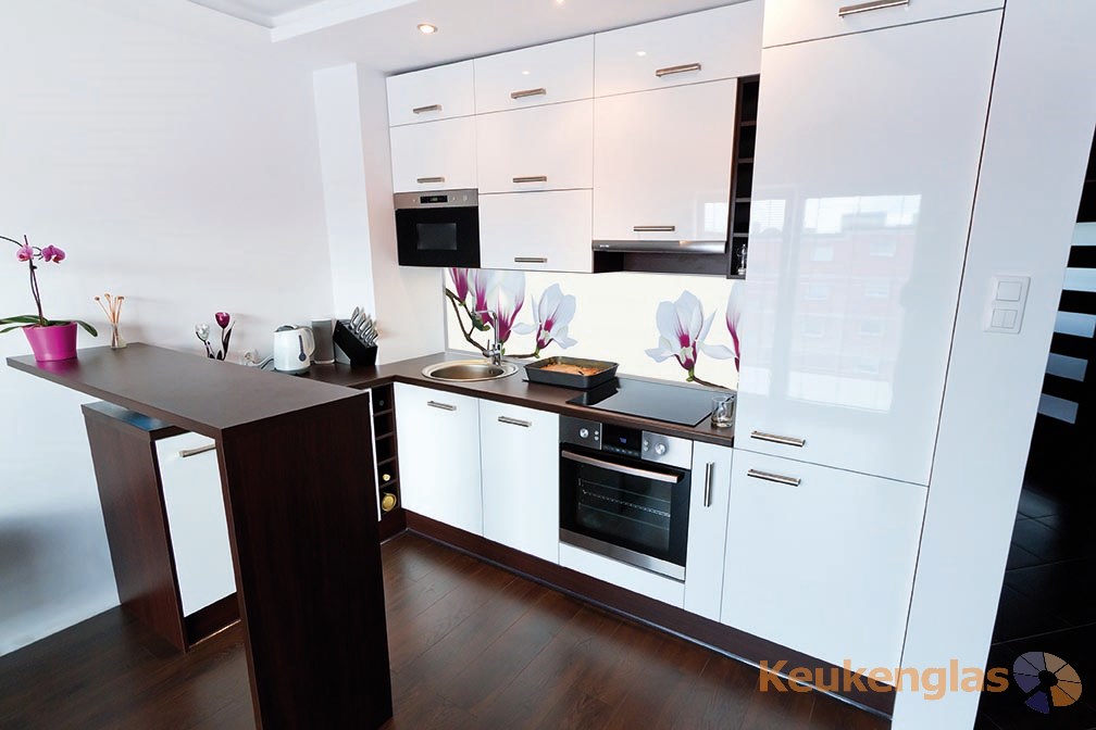 Foto: keukenglas ledverlichting orchidee