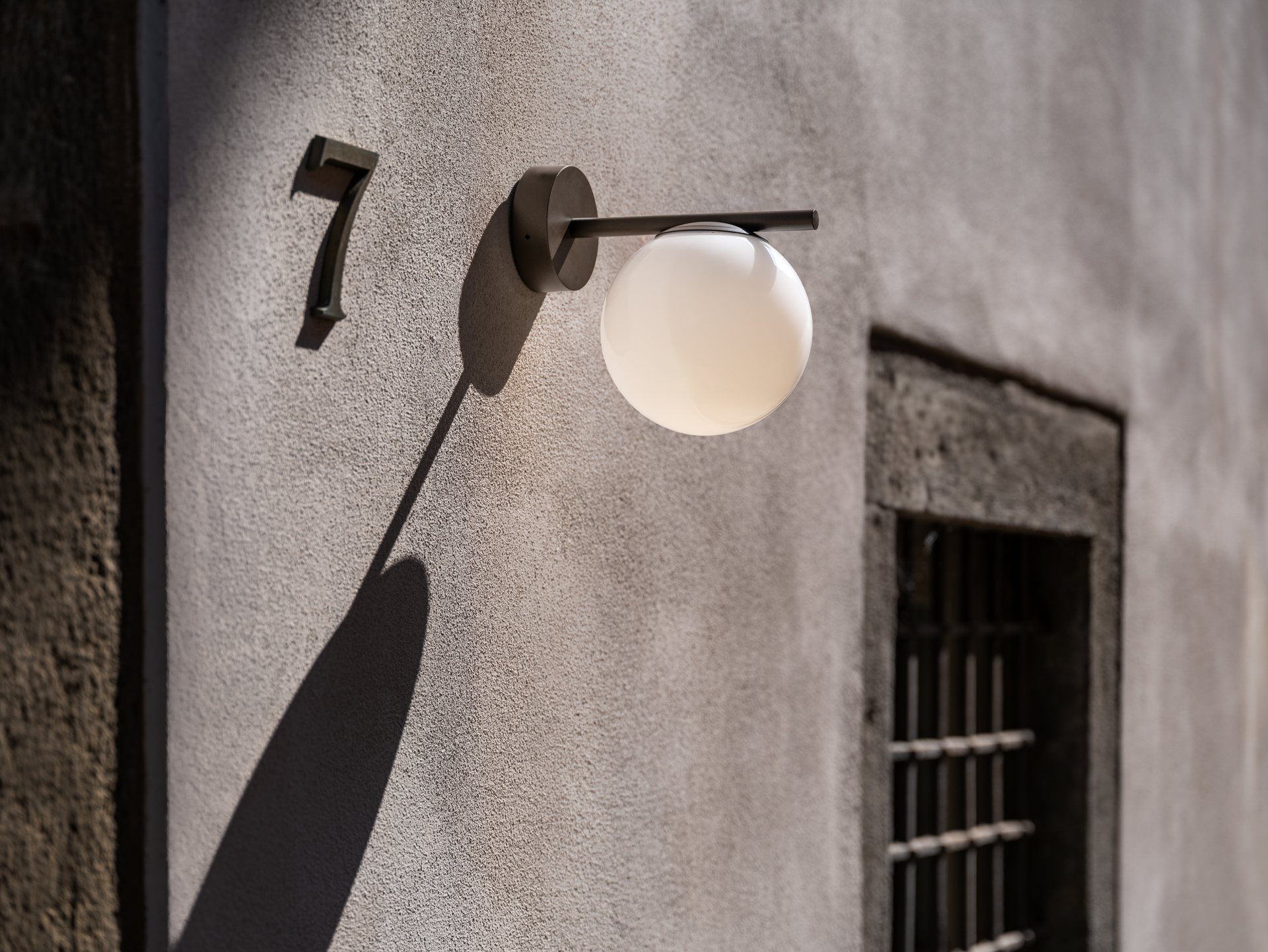 Foto: Buitenlamp globe punto wandlamp lombardo tuinextra buitenverlichting E14