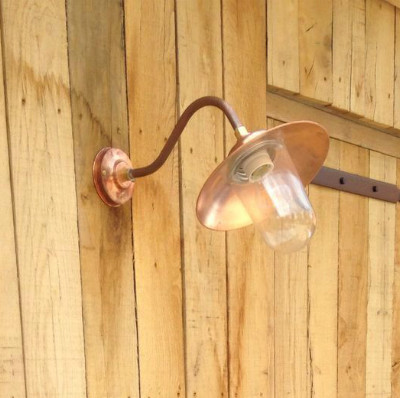 Foto: stallampen breda koper