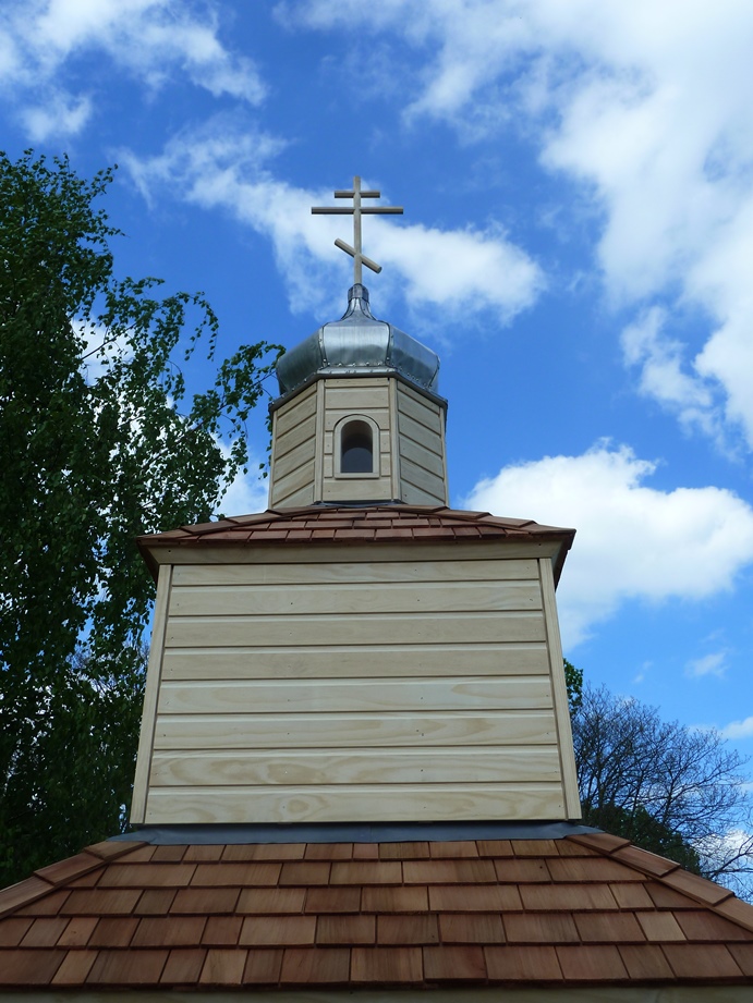 Foto: Finnlogs houtbouw houtskeletbouw Orthodox kapelletje 28