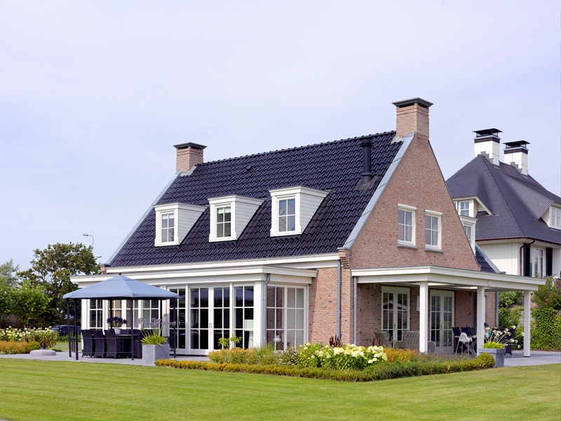 Foto: R1003 13 800x600