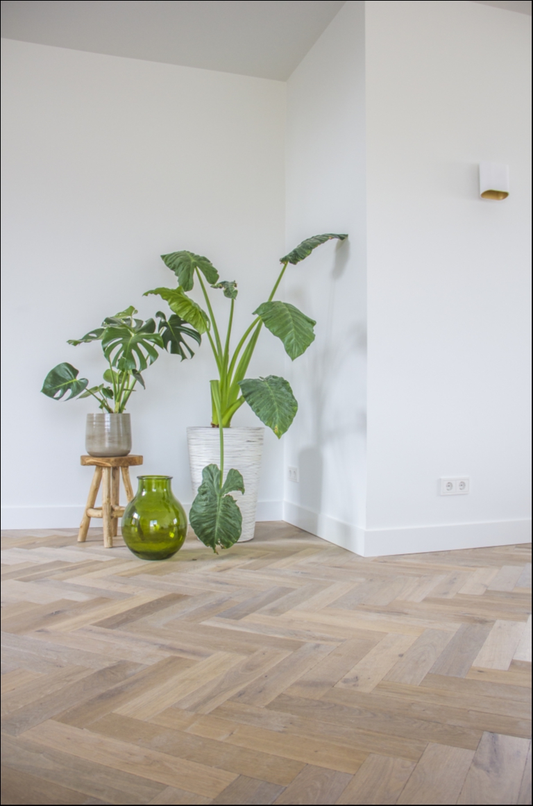 Foto: Woonhuis Lichtenvoorde  Mini Dual Eiken rustiek 10 4 verouderd  1,5x gerookt Monocoat White geolied 8