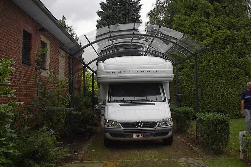 Foto: carport caravan bozarc2