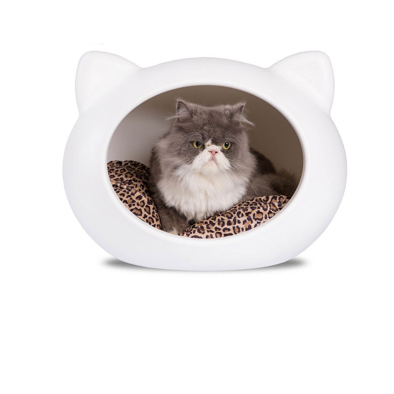Foto: 6 3  qualitycat Guisapet Cat Cave katten mand